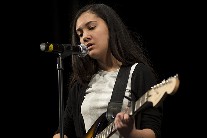 Guitar Girl